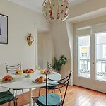 1 Bedroom Apartment Near Saint Germain Des Pres