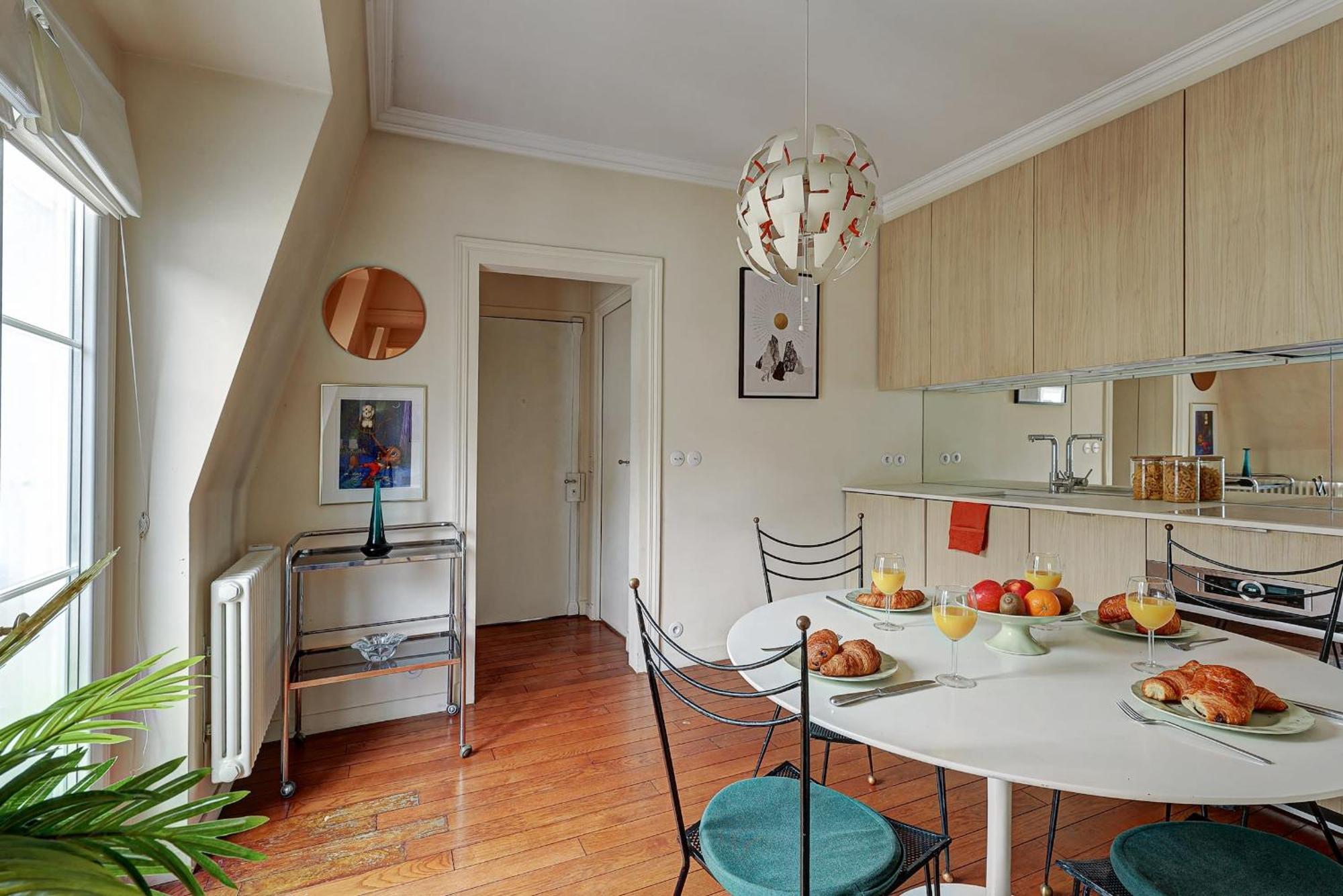 Saint Germain Des Pres - 1br - Cityapartmentstay * Parigi